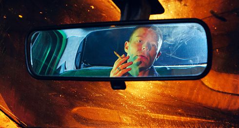 Как защитить салон автомобиля от сигаретного дыма